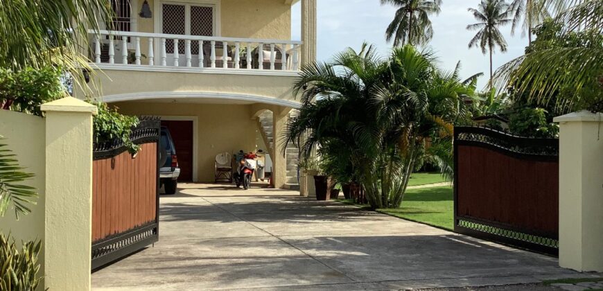 HOUSE & LOT with SWIMMING POOL   – S O L D –