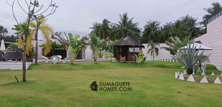 BEAUTIFUL OCEAN VIEW BIG HOUSE WITH SWIMMING POOL FOR SALE