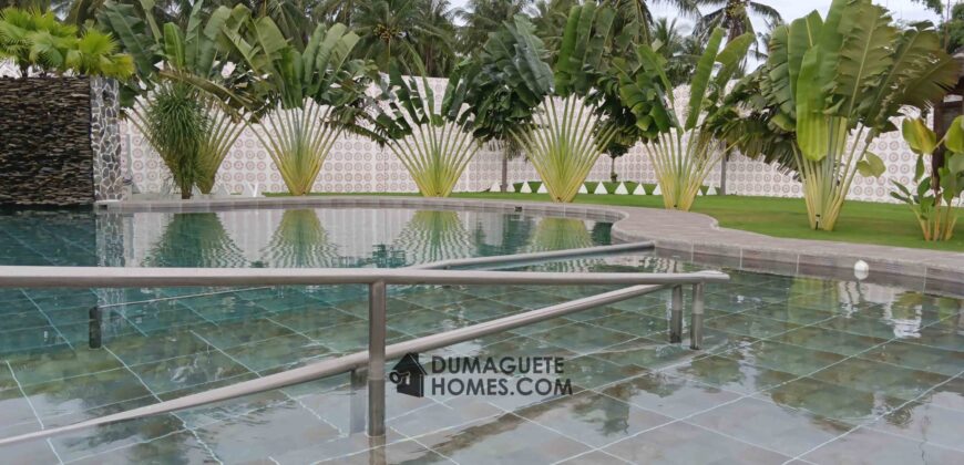 BEAUTIFUL OCEAN VIEW BIG HOUSE WITH SWIMMING POOL FOR SALE