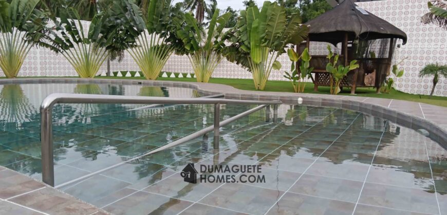 BEAUTIFUL OCEAN VIEW BIG HOUSE WITH SWIMMING POOL FOR SALE