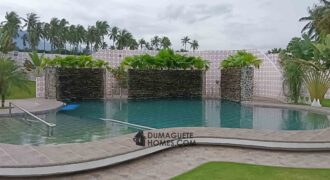 BEAUTIFUL OCEAN VIEW BIG HOUSE WITH SWIMMING POOL FOR SALE