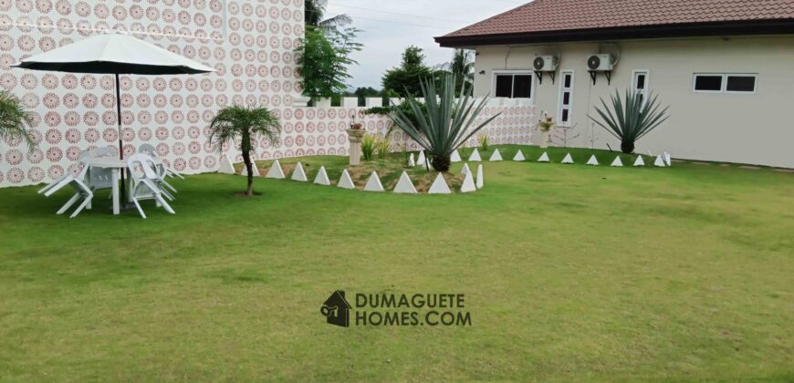 BEAUTIFUL OCEAN VIEW BIG HOUSE WITH SWIMMING POOL FOR SALE