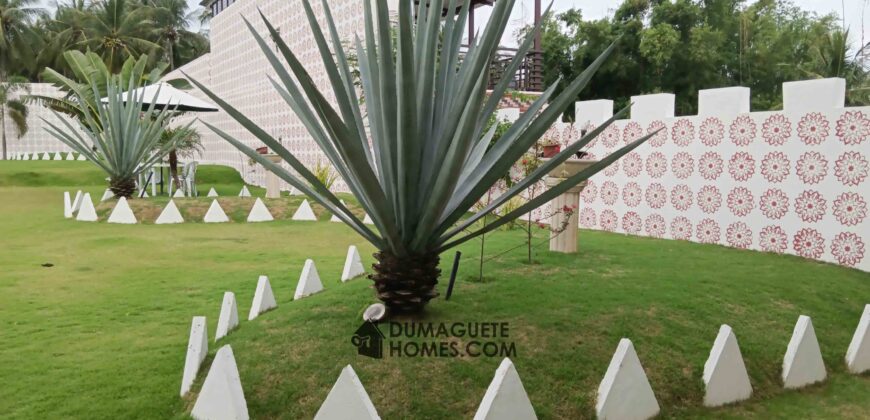 BEAUTIFUL OCEAN VIEW BIG HOUSE WITH SWIMMING POOL FOR SALE