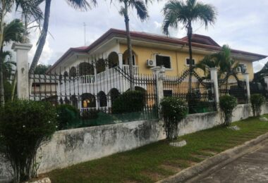 FOR SALE!! – HUGE HOUSE & LOT WITH 9 BEDROOMS LOCATED IN DUMAGUETE