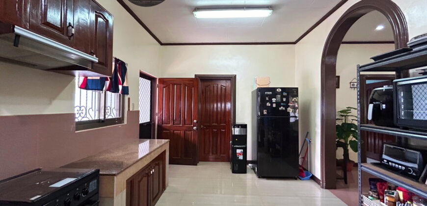 FOR SALE – Valencia 3BR House & 420 Sq Meter Lot With Clean Title